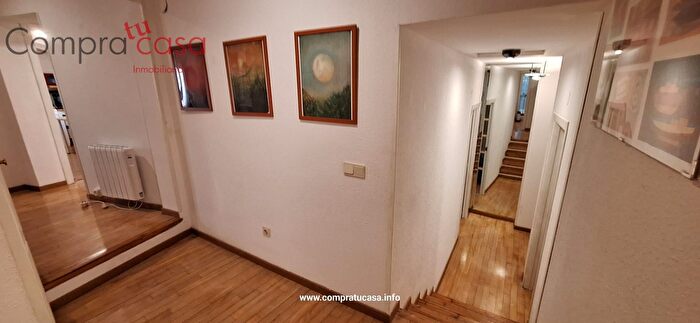 Casas en venta y pisos alquiler - 2
