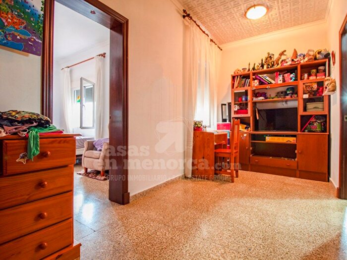 Casas en venta y pisos alquiler - 2