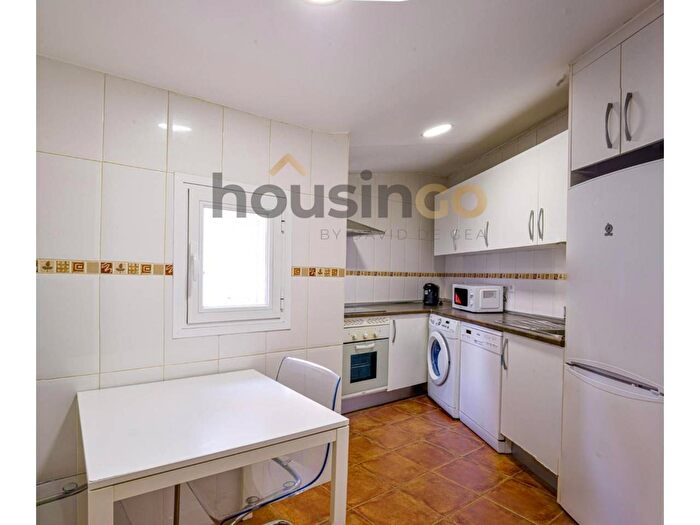 Casas en venta y pisos alquiler - 2