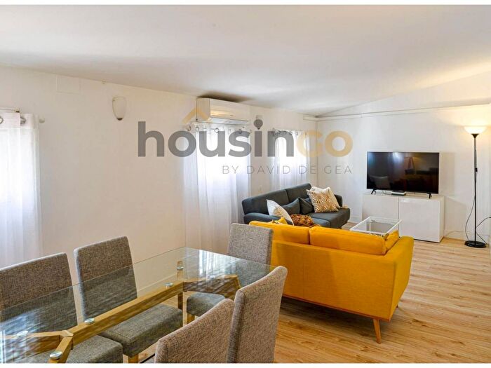 Casas en venta y pisos alquiler - 1