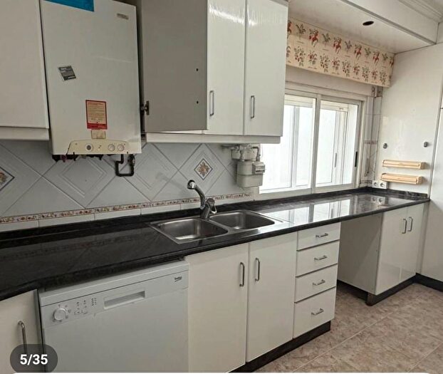 Casas en venta y pisos alquiler - 1