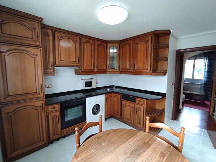 Casas en venta y pisos alquiler - 2