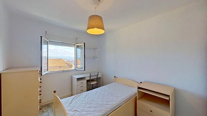 Piso en venta en General Dávila, Santander de 2 habitaciones