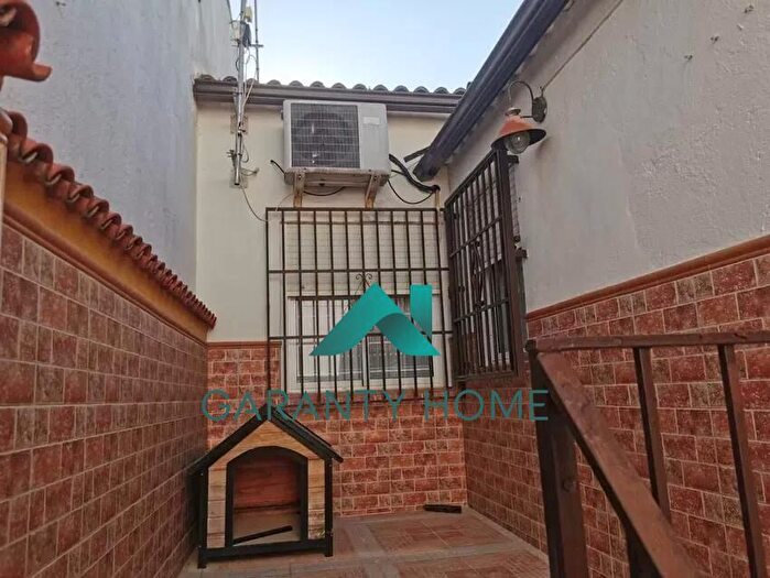 Casa en venta en Rute, Córdoba de 3 habitaciones
