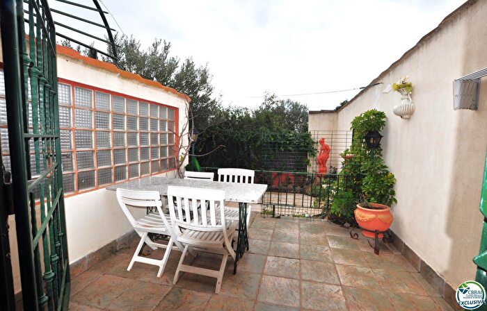 Casa en venta en Nord, Roses de 2 habitaciones