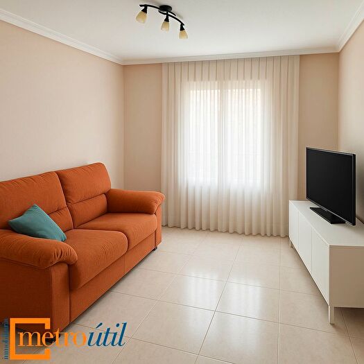 Piso en alquiler en San Bernardo Carmelitas Campus, Carmelitas de 3 habitaciones