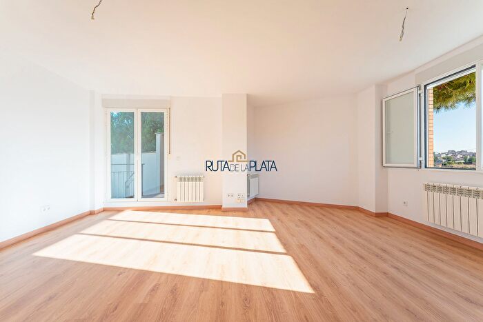 Casas en venta y pisos alquiler - 2