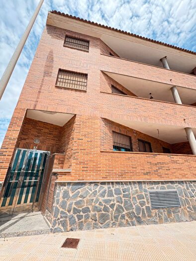Piso en venta en Centro, Los Alcázares de 4 habitaciones