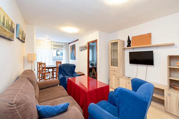 Casas en venta y pisos alquiler - 2