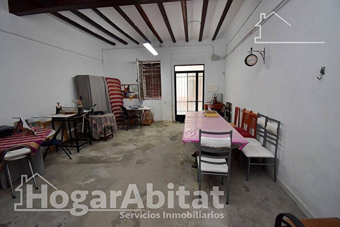 Casas en venta y pisos alquiler - 2