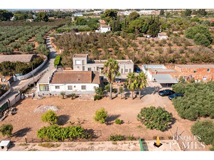 Casas en venta y pisos alquiler - 1