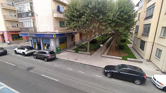 Casas en venta y pisos alquiler - 2