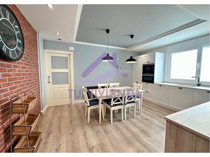Casas en venta y pisos alquiler - 2