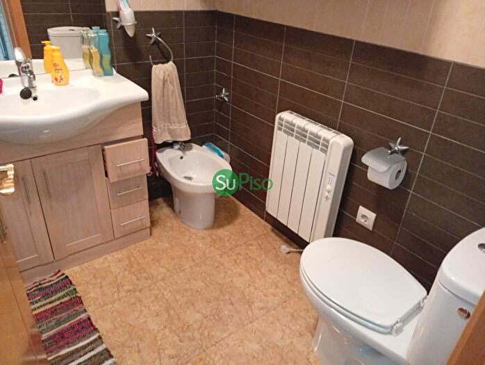Casas en venta y pisos alquiler - 1