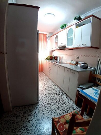 Casas en venta y pisos alquiler - 2