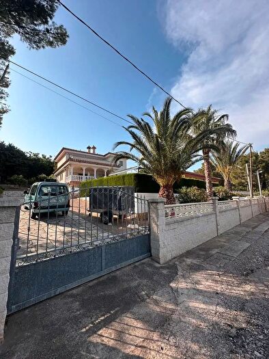 Casa en venta en Pratdip, Tarragona de 3 habitaciones