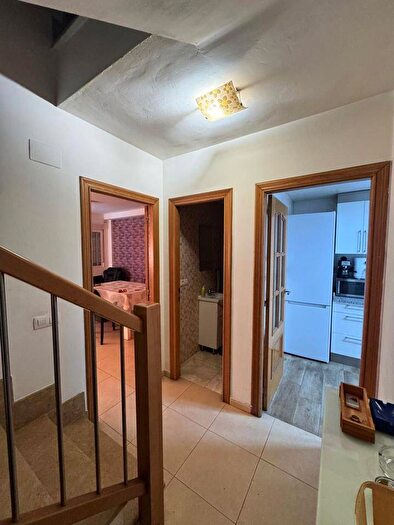 Casas en venta y pisos alquiler - 2
