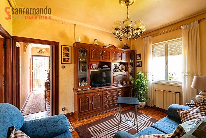 Casas en venta y pisos alquiler - 3