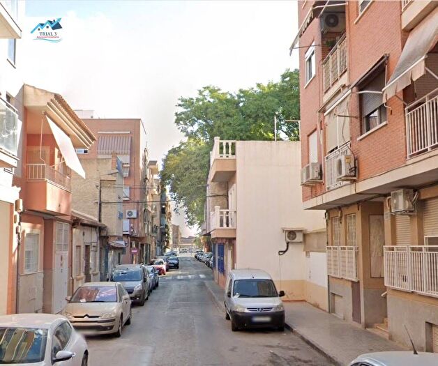 Casas en venta y pisos alquiler - 2