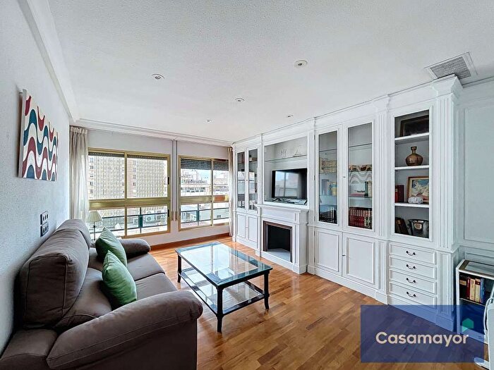 Casas en venta y pisos alquiler - 1