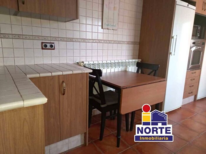 Casas en venta y pisos alquiler - 2