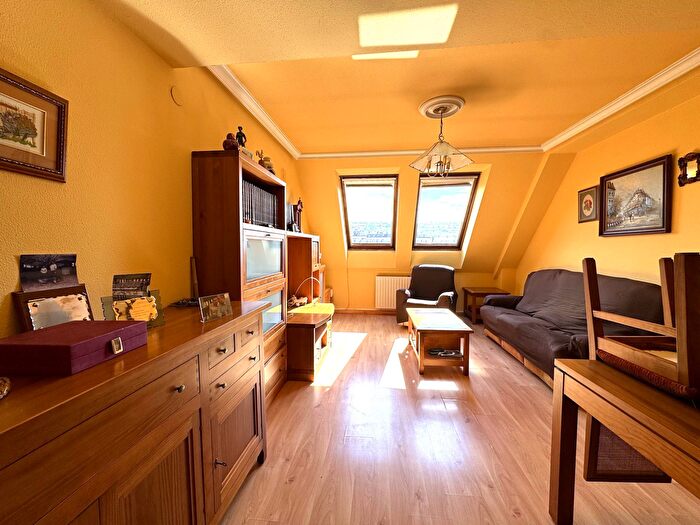 Piso en venta en Fozaneldi Tenderina Ventanielles, Fozaneldi Tenderina de 3 habitaciones