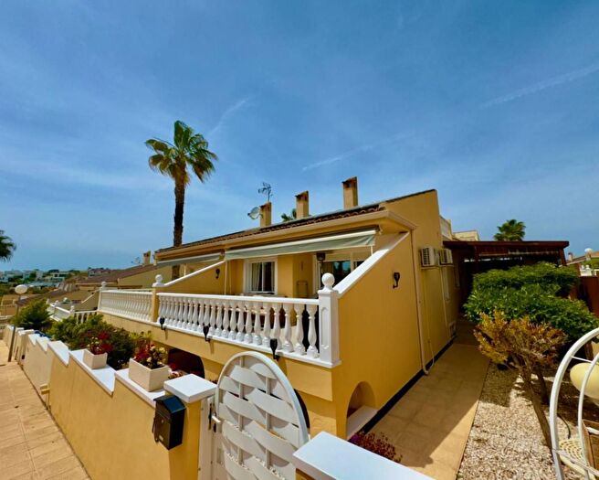 Casas en venta y pisos alquiler - 1