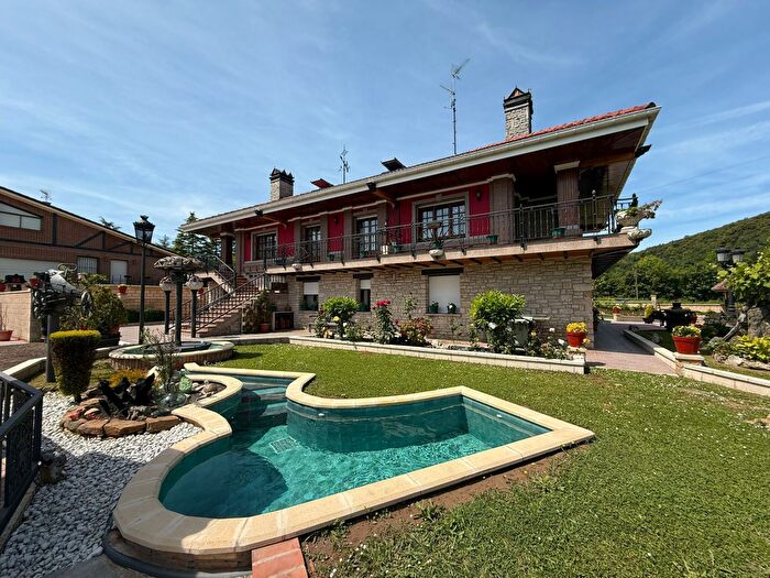Casa en venta en Valle de Mena, Burgos de 11 habitaciones