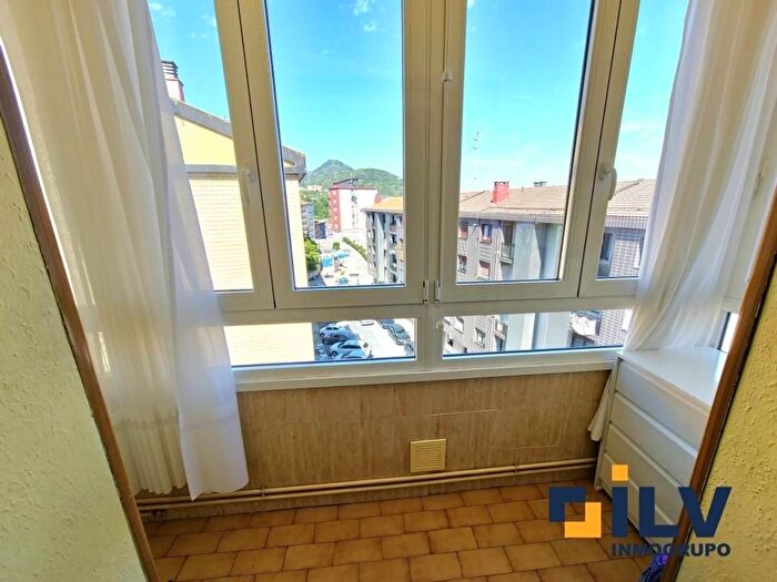 Casas en venta y pisos alquiler - 2