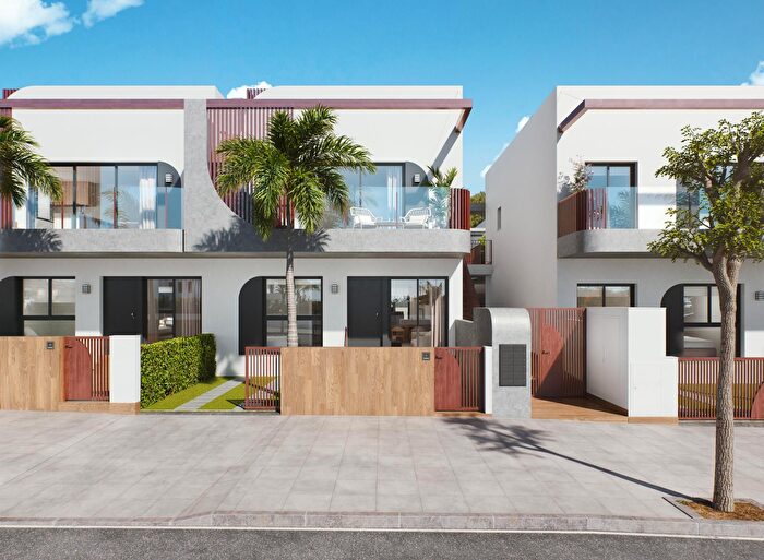 Casa en venta en Pilar de la Horadada ciudad, Pilar de la Horadada de 2 habitaciones