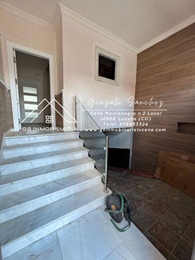 Casa en venta en El Carmen La Barrera, Lucena de 3 habitaciones