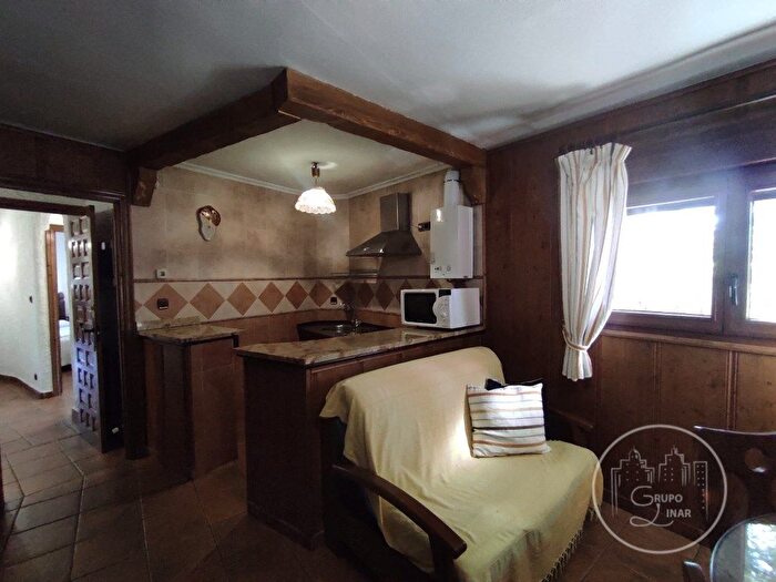 Casas en venta y pisos alquiler - 2