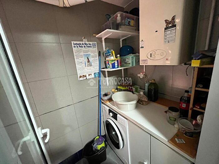 Casas en venta y pisos alquiler - 3