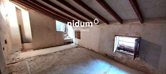 Casas en venta y pisos alquiler - 2