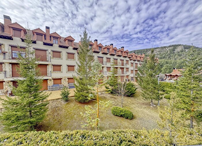 Piso en venta en Alcalá de la Selva, Teruel de 2 habitaciones