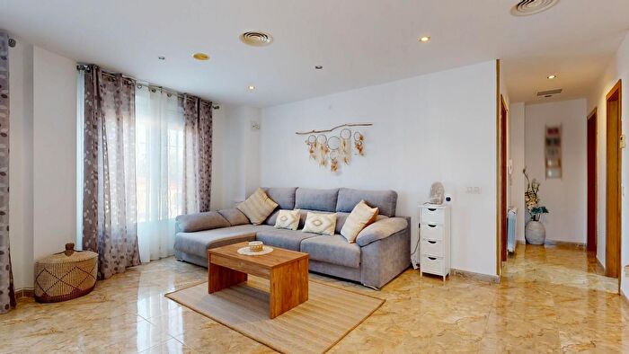 Casa en venta en Onda, Castellón de 4 habitaciones