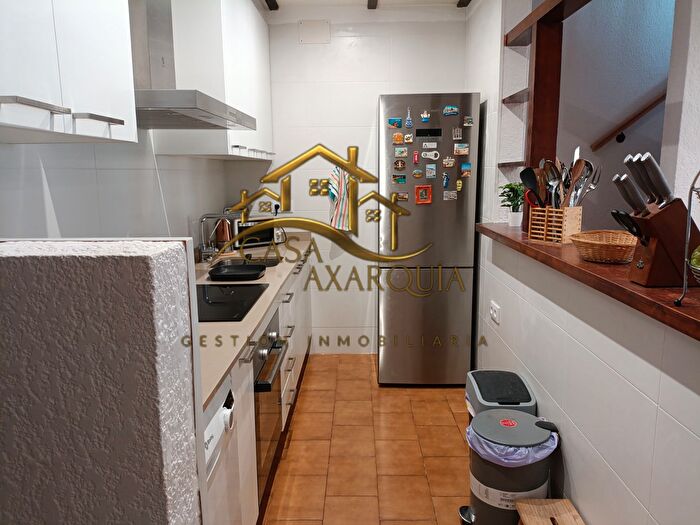 Casas en venta y pisos alquiler - 2