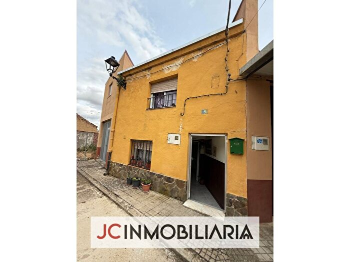 Casa en venta en Villalón de Campos, Valladolid de 3 habitaciones