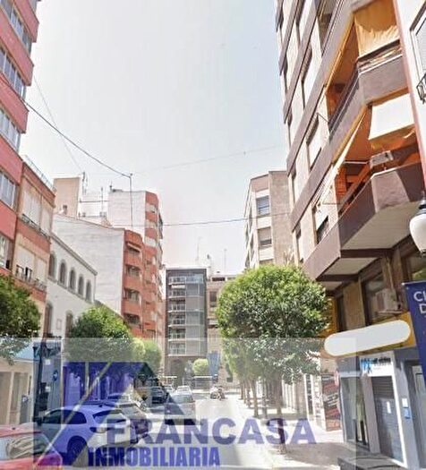 Piso en venta en El Rabal, Villena de 2 habitaciones