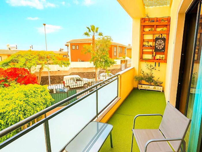 Piso en venta en Casco Urbano, Adeje de 3 habitaciones