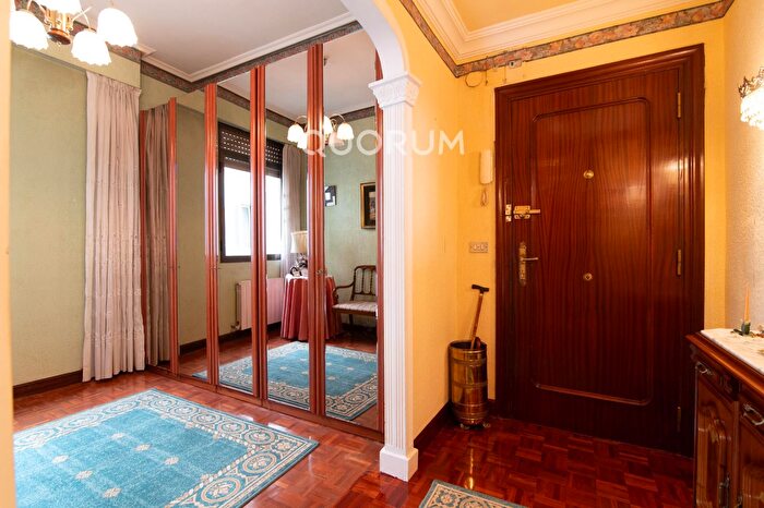 Casas en venta y pisos alquiler - 2