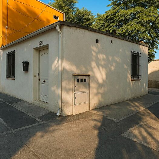Casas en venta y pisos alquiler - 1