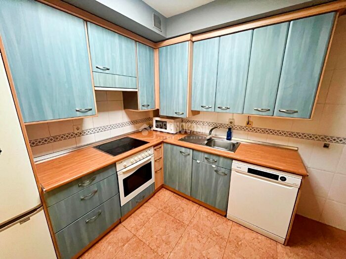 Casas en venta y pisos alquiler - 2