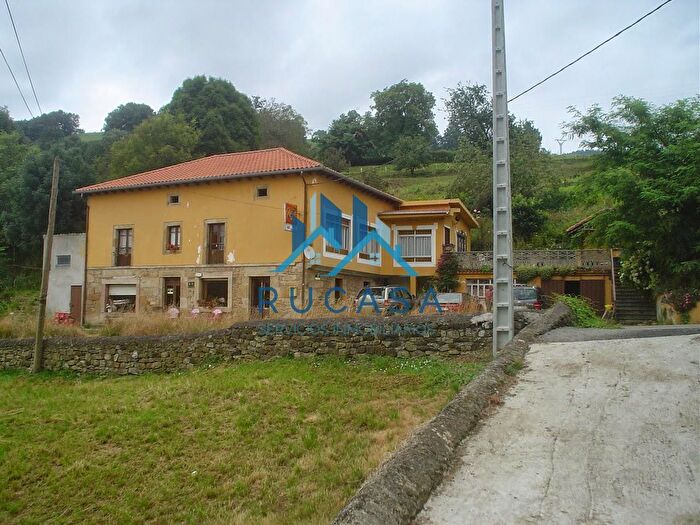 Casas en venta y pisos alquiler - 3