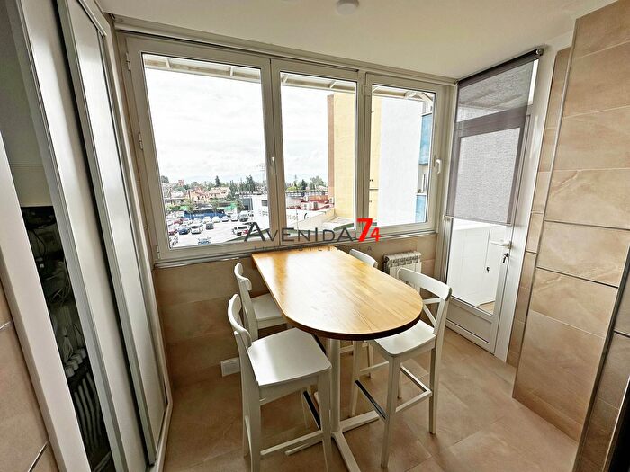 Casas en venta y pisos alquiler - 2