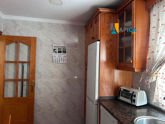 Casas en venta y pisos alquiler - 2