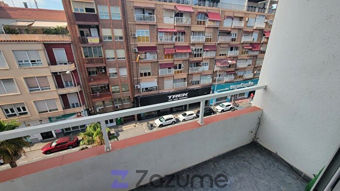Casas en venta y pisos alquiler - 2