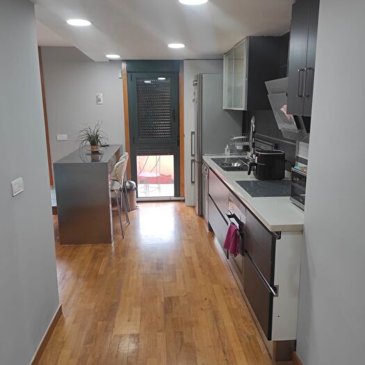 Casas en venta y pisos alquiler - 2
