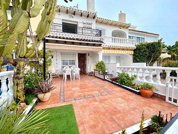 Casa en alquiler en Orihuela Costa, Cabo Roig de 2 habitaciones