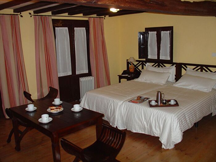 Piso en venta en Santillana del Mar, Cantabria de 4 habitaciones